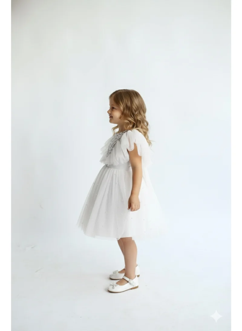 بيداني فستان أبيض خرافي